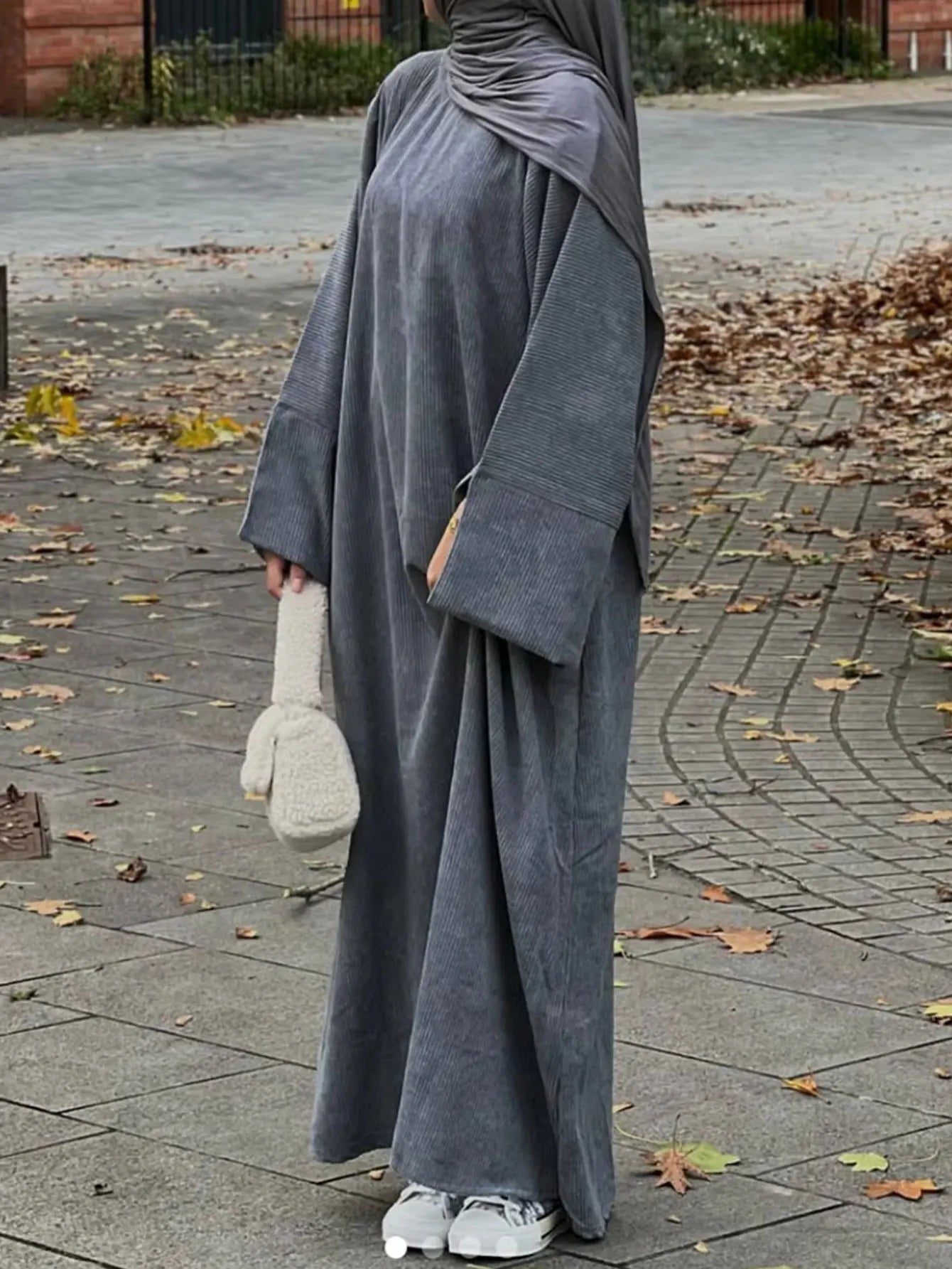 Corduroy Ramadan Dubai Abaya Dress Luxury 2025 Arabic Muslim Women Modest Clothing Islam Party Coat Kaftan Fashion Turkey Robes