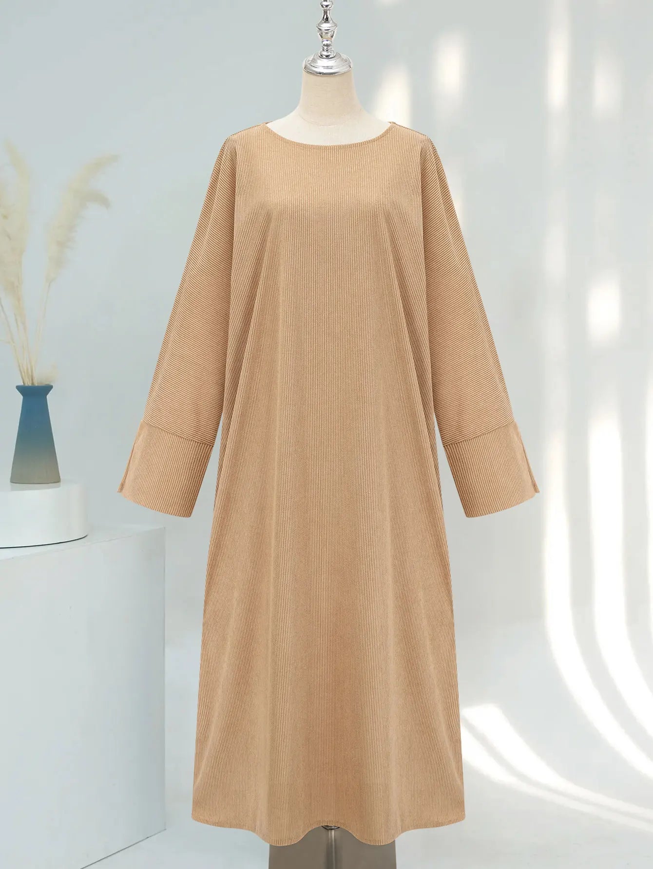 Corduroy Ramadan Dubai Abaya Dress Luxury 2025 Arabic Muslim Women Modest Clothing Islam Party Coat Kaftan Fashion Turkey Robes